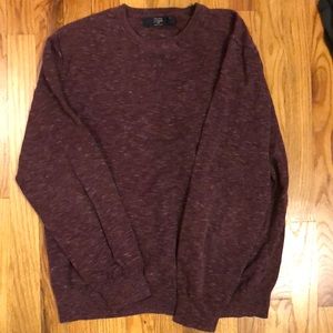 Men’s burgundy crew neck sweater